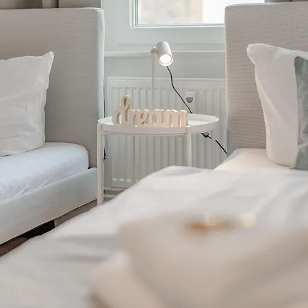 Benville Bv05 - Fuer Kurztrip & Business - Stellbare Einzelbetten - Waschmaschine - Wlan - Mikrowelle & Nespresso - Bahnhof 2min - Supermarkt 3min - Porzellanmanufaktur 10min Appartement *