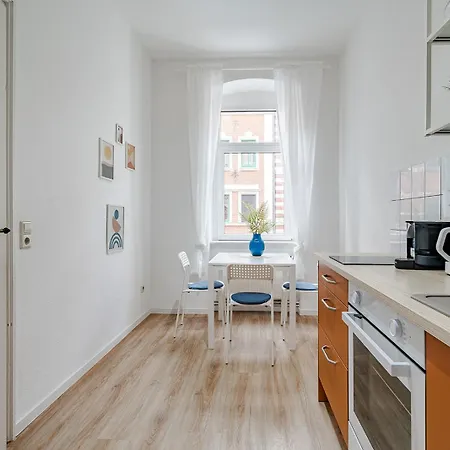 Appartement Benville Bv05 - Fuer Kurztrip & Business - Stellbare Einzelbetten - Waschmaschine - Wlan - Mikrowelle & Nespresso - Bahnhof 2min - Supermarkt 3min - Porzellanmanufaktur 10min