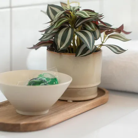 Benville Bv05 - Fuer Kurztrip & Business - Stellbare Einzelbetten - Waschmaschine - Wlan - Mikrowelle & Nespresso - Bahnhof 2min - Supermarkt 3min - Porzellanmanufaktur 10min Appartement