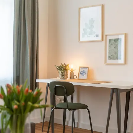 Benville - Wlan - Smart-tv - Free Parking Apartment Meissen